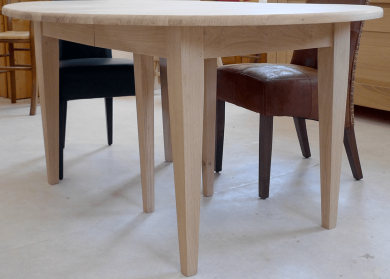 Table à allonges SCANDINAVE - bois de chêne massif Détail